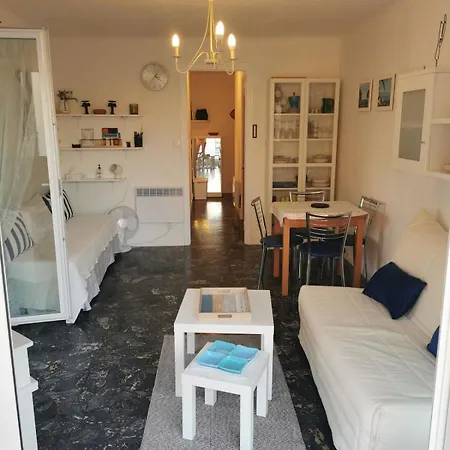 Apartment Juan-les-pins, Superbe Vue Grande Terrace Cuisine Separee Antibes